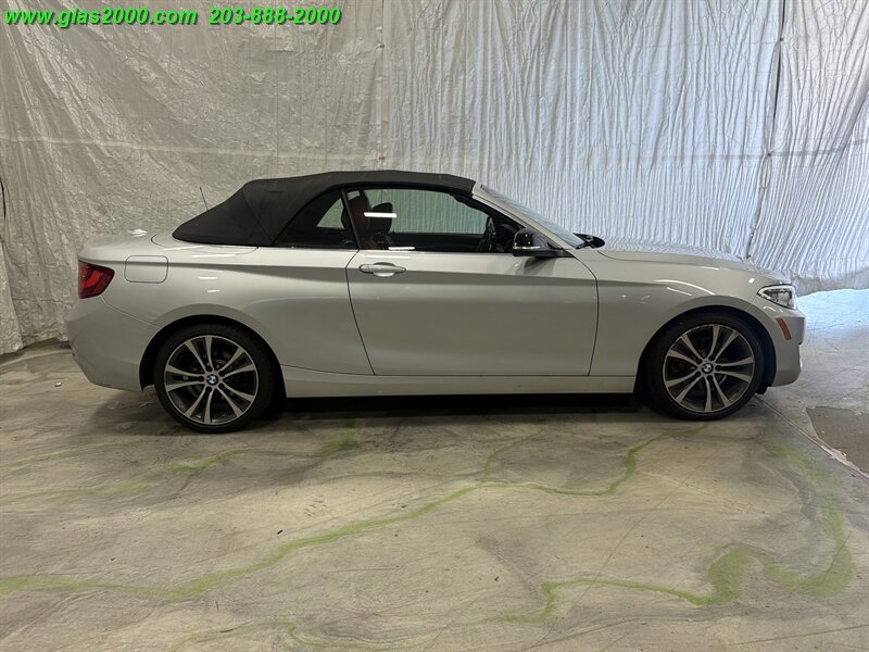 Used 2015 BMW 228i xDrive Convertible AWD/4WD image 32