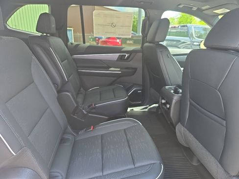 New 2026 Buick Enclave Sport Touring AWD/4WD image 12