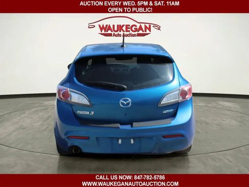 Used 2012 MAZDA MAZDA3 i Grand Touring w/ Tech Pkg FWD image 6