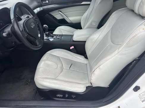 Used 2009 INFINITI G37 Convertible w/ Premium Pkg RWD image 19
