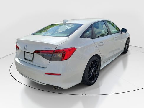 Used 2022 Honda Civic Sport image 6