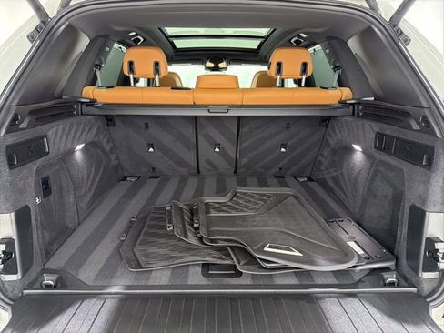 Certified 2024 BMW X5 M60i image 25