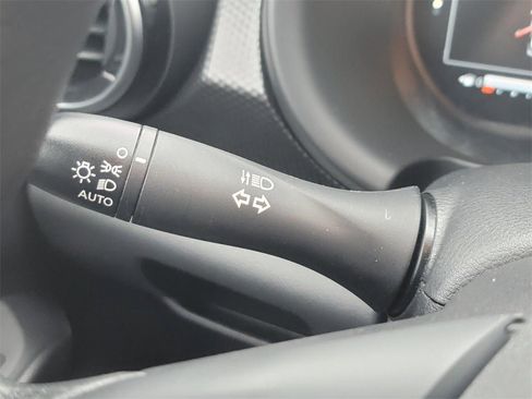 Certified 2023 Nissan Kicks SV image 18