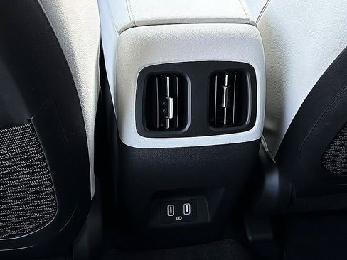 Certified 2024 Hyundai Tucson Limited FWD image 8