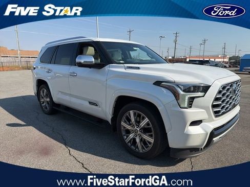 Used 2023 Toyota Sequoia Capstone image 1