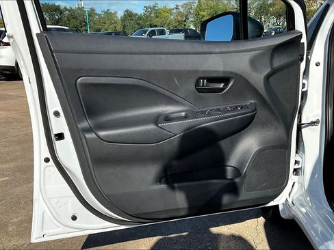 New 2025 Nissan Versa S w/ Trunk Package image 16