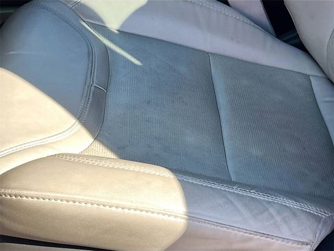 Used 2022 Ford Explorer Platinum w/ Equipment Group 601A image 20