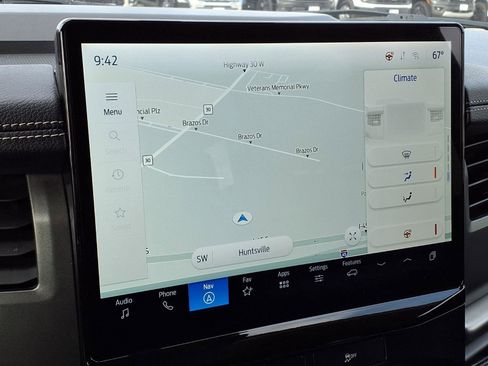 Used 2024 Ford Expedition Max XLT image 10