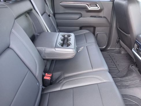 Used 2022 GMC Sierra 1500 SLT AWD/4WD image 61