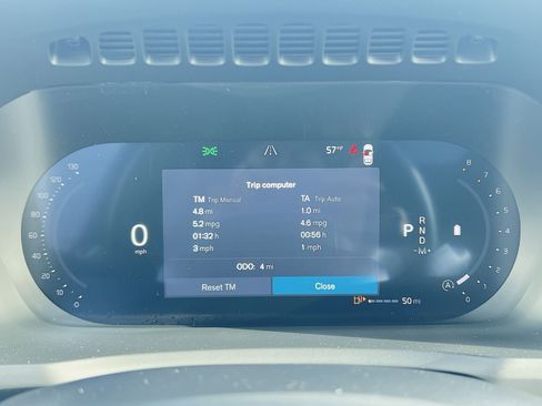 New 2026 Volvo XC90 B6 Plus w/ Protection Package Premier AWD/4WD image 17