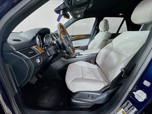 Used 2015 Mercedes-Benz ML 350 4MATIC image 24