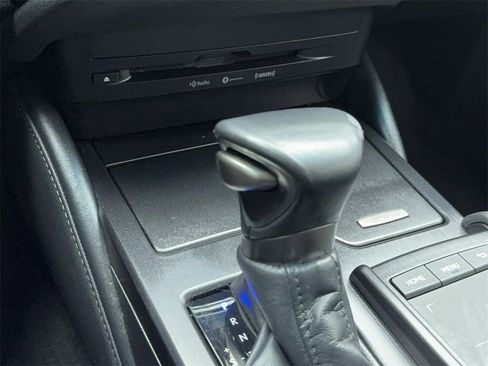 Used 2022 Lexus ES 350 image 28