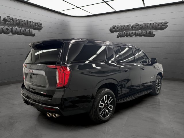 Used 2024 GMC Yukon XL AT4 w/ Technology Package AWD/4WD image 7