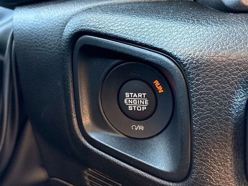 Used 2026 Jeep Wrangler Unlimited Sport w/ Dual Top Group AWD/4WD image 26