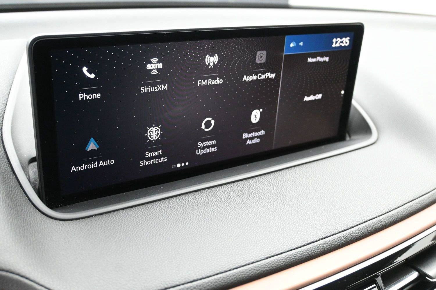 Used 2022 Acura MDX SH-AWD image 4