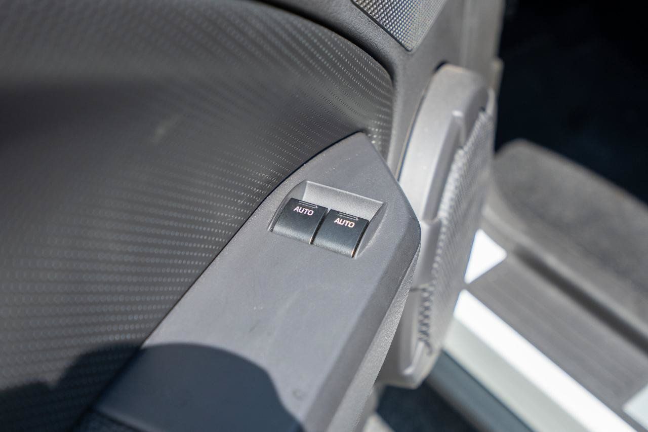 Used 2008 Ford Mustang Shelby GT500 RWD image 14