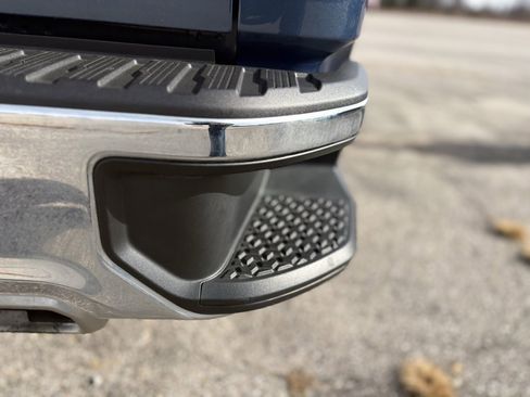 Used 2024 Chevrolet Silverado 1500 LT w/ Z71 Off-Road Package image 24