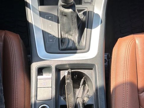 Used 2020 Audi Q3 2.0T Premium w/ Convenience Package AWD/4WD image 20