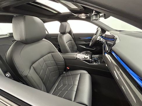 Used 2025 BMW i5 M60 w/ Premium Package image 41