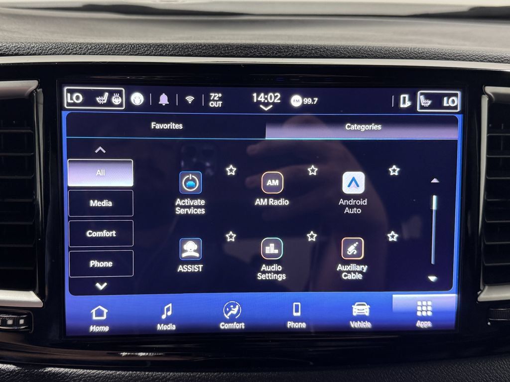 Used 2025 Chrysler Pacifica Select FWD image 39