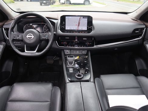 Certified 2023 Nissan Rogue SL w/ SL Premium Package image 18