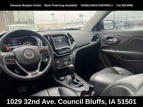 Used 2019 Jeep Cherokee Limited AWD/4WD image 10