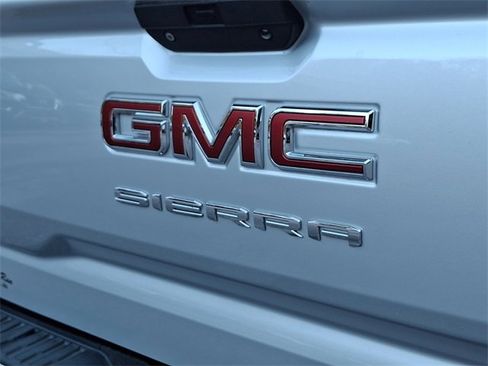 Used 2021 GMC Sierra 1500 Elevation w/ Preferred Package image 32