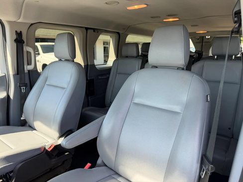Used 2019 Ford Transit 150 XL RWD image 16