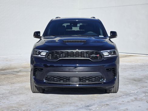 Used 2025 Dodge Durango GT image 3
