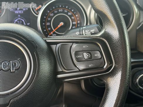 Used 2023 Jeep Wrangler Sport image 18