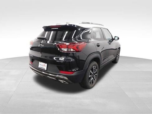 Used 2023 Chevrolet TrailBlazer ACTIV w/ Convenience Package image 9