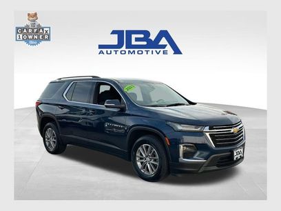 Used 2023 Chevrolet Traverse LT