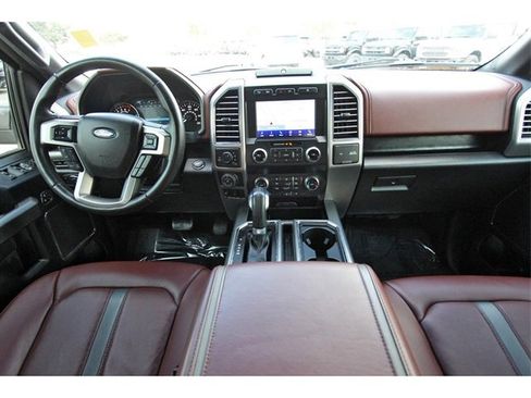 Used 2020 Ford F150 Platinum w/ Equipment Group 701A Luxury image 7