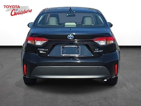 Used 2024 Toyota Corolla LE image 6