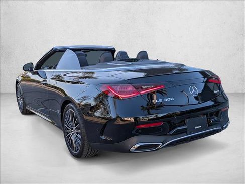 Used 2026 Mercedes-Benz CLE 300 4MATIC Cabriolet image 7