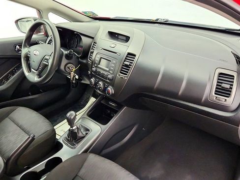 Used 2016 Kia Forte LX image 23