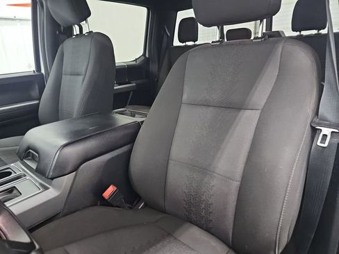 Used 2018 Ford F150 XLT w/ Equipment Group 302A Luxury AWD/4WD image 38