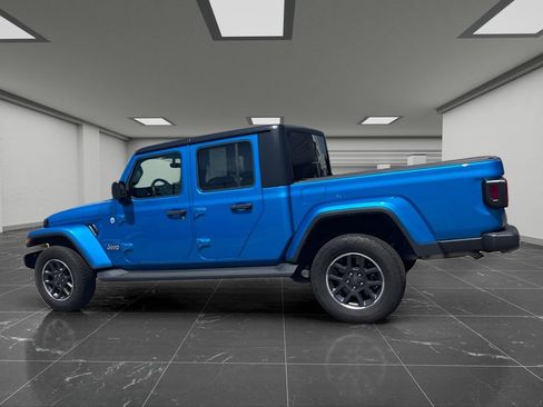 Used 2022 Jeep Gladiator Overland w/ Popular Equipment Package AWD/4WD image 9
