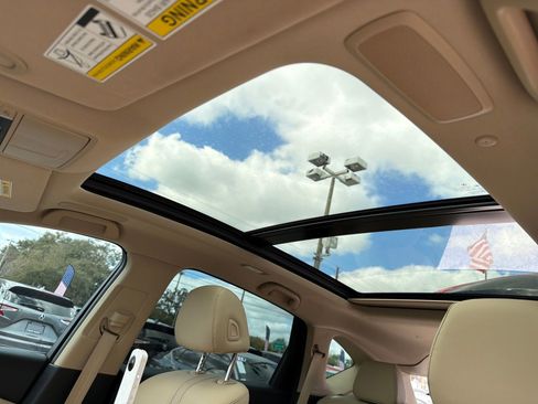 Used 2023 Acura RDX w/ Technology Package image 23