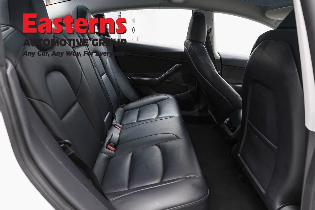 Used 2023 Tesla Model 3 Standard Range RWD image 17