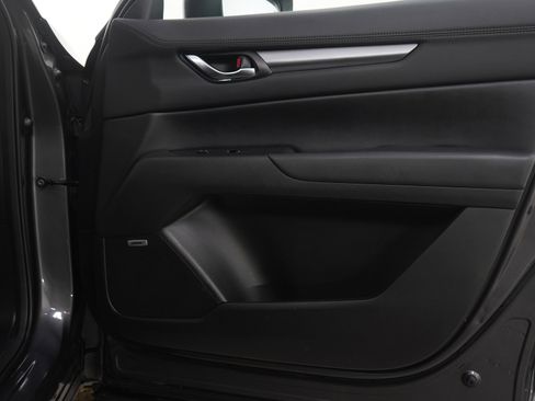 Used 2020 MAZDA CX-5 Touring FWD image 9