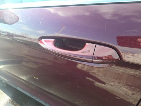 Certified 2019 Ford Edge SEL w/ Equipment Group 201A image 23