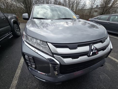 Used 2024 Mitsubishi Outlander Sport AWD image 2