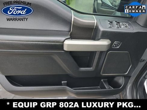 Used 2018 Ford F150 Raptor w/ Equipment Group 802A Luxury image 11