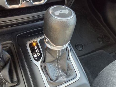Used 2026 Jeep Wrangler Unlimited Sport AWD/4WD image 26