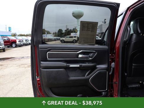 Used 2025 RAM 1500 Laramie image 34