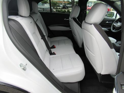 Certified 2025 Cadillac XT4 Sport AWD/4WD image 35