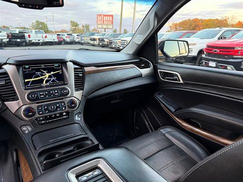 Used 2019 GMC Yukon XL Denali w/ Denali Ultimate Package image 28