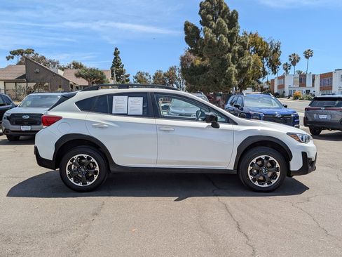 Used 2023 Subaru Crosstrek 2.0i image 5