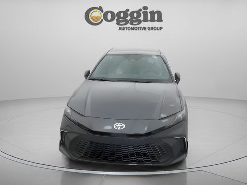 New 2026 Toyota Camry SE FWD image 30